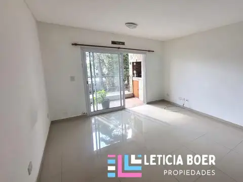 Departamento en Alquiler en Villa Ballester, $ 600.000