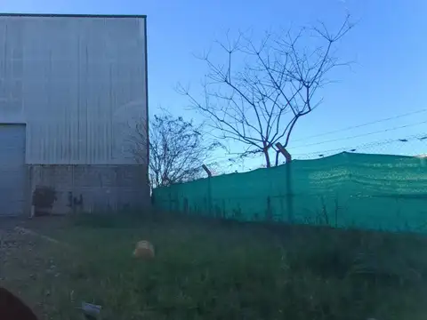 GALPON EN ALQUILER EXELENTE UBICACION (Un 5)