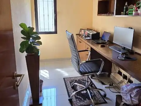 Casa en venta en Moron
