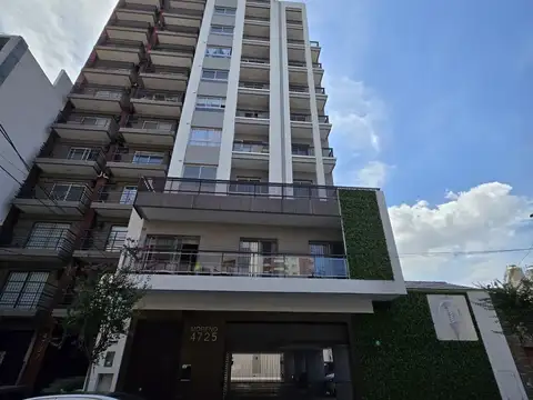 Hermoso y muy luminoso monoambiente en la mejor zona de Caseros