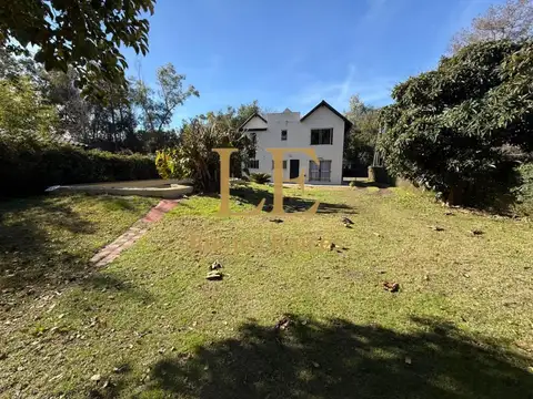 Casa en Venta de 5 dormitorios
