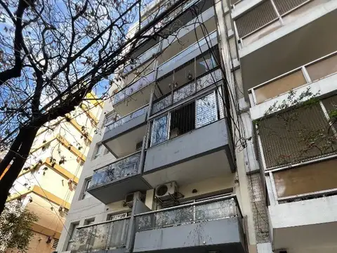 Avenida Directorio 600