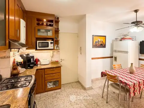 Departamento 5 ambientes con 2 baños