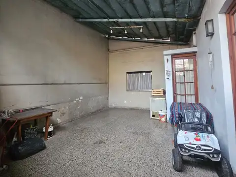 VENTA CASA 7 AMB. C/ GARAGE - FLORESTA/VILLA LURO