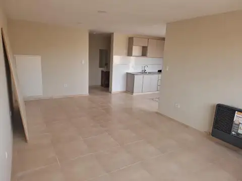 Depto Tipo Casa en Venta en General Fernandez Oro, USD 118.000