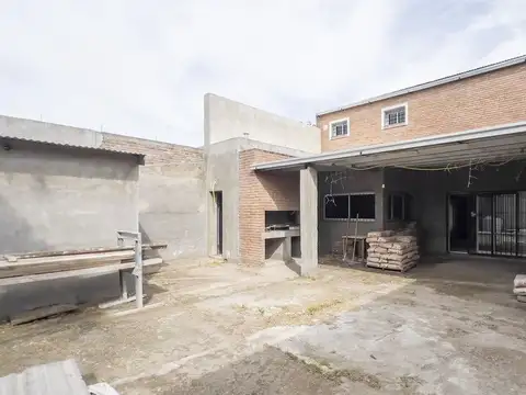 VENTA CASA A TERMINAR EN GENERAL LAGOS OPORTUNIDAD