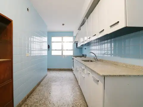 Departamento 4 ambientes con 2 baños