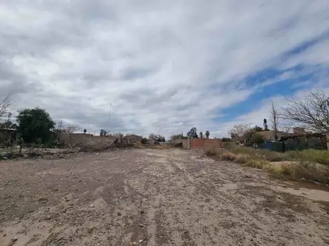 ALQUILER TERRENO DE 6.740 M².DOBLE INGRESO.CHIMBAS