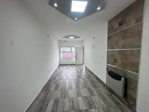 Depto Tipo Casa en Alquiler de 2 dormitorios