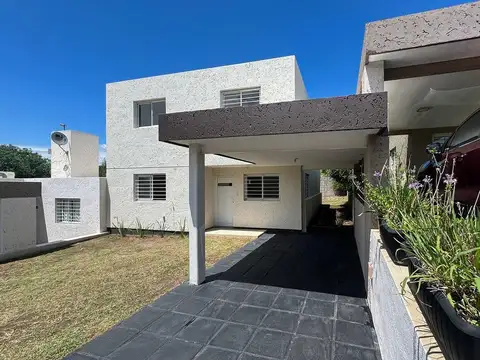 Venta Duplex en housing con seguridad, Apto Credito