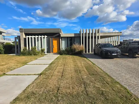 Casa en Alquiler A Estrenar