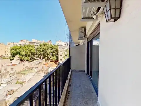 Venta - Departamento 3 ambientes con Balcon