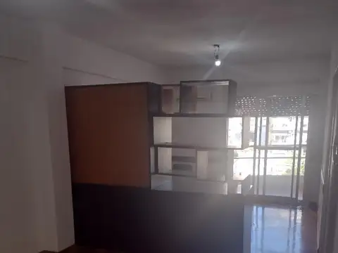 Castillo 100, Piso 4