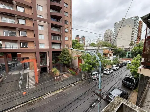 Departamento de 3 ambientes en Quilmes centro