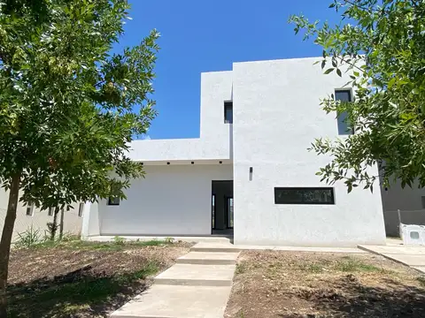 Casa Venta Barrio Santa Lucía Pilar del Este