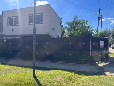 Casa en Venta en Pablo Nogues, USD 68.000