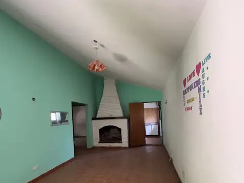 QUINTA EN VENTA EN PEHUAJO CON PILETA