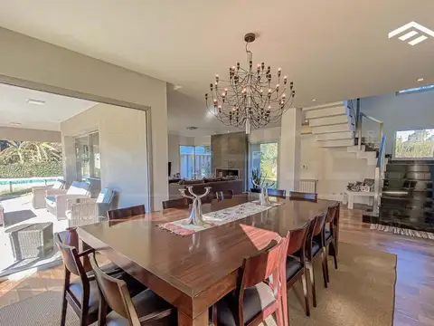 Casa en Venta de 6 dormitorios