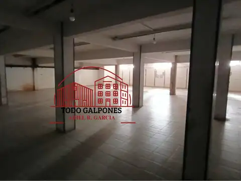 Galpón 300m² en Polo Industrial en Florida Oeste
