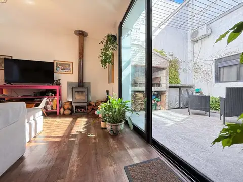 VENTA CASA 3 AMBIENTES, PATIO Y COCHERA ATAHUALPA