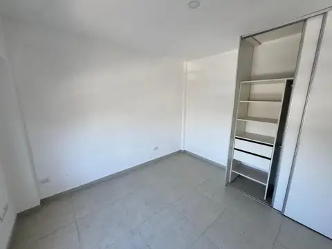 Departamento en Alquiler en San Antonio de Padua, $ 550.000