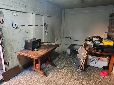 Local en Venta 40 años