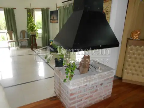 Casa en Venta en Campos De Álvarez, USD 420.000
