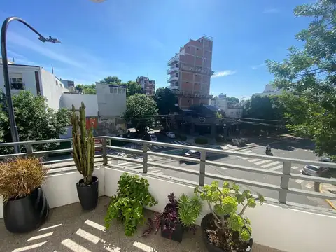 Departamento 4 ambientes con 2 baños