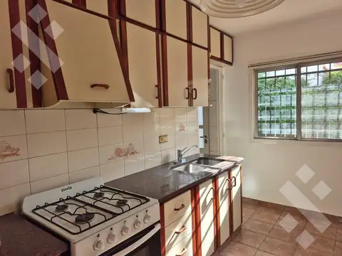 En Venta | Casa de 3 Dormitorios | Apto Credito | Barrio Villa Farrel | Neuquén