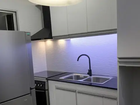 Apartamento en alquiler temporario de 1 dormitorio c/ cochera en Península