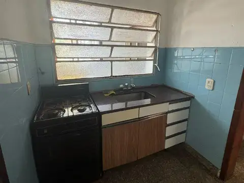 Manuel Belzú 3200