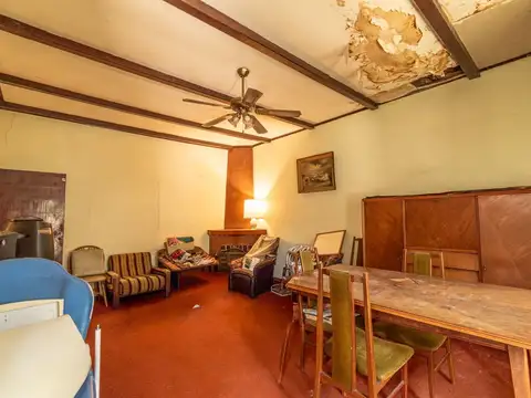 Casa 7 ambientes con 3 baños