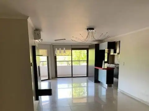 Poeta Lugones 200, Piso 1