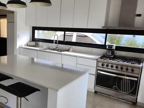 Casa en Venta en Horizontes al Sur, USD 260.000