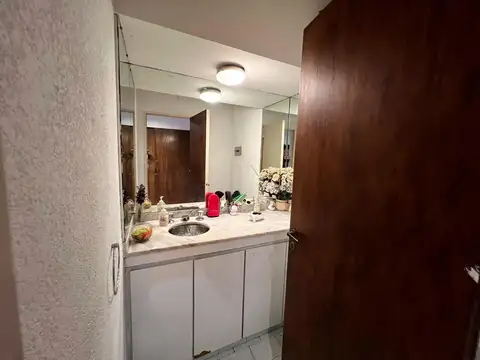 Casa de 5 ambientes en venta en Olivos