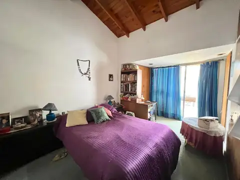 Casa de 5 ambientes en venta en Olivos
