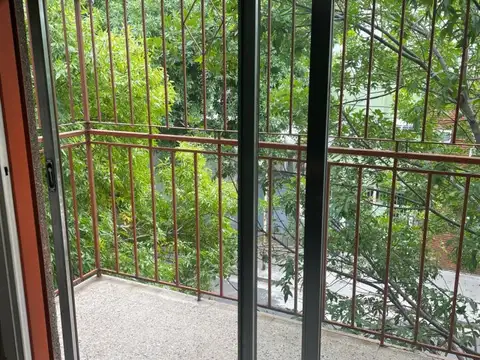 Dekay 4200, Piso 2