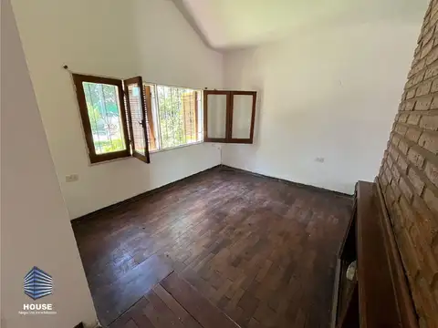 CASA DE 3 DORMITORIOS EN VENTA CON APTO CRÉDITO EN BARRIO URCA