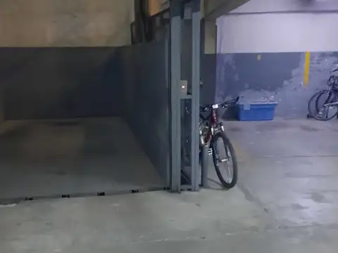 Cochera en Venta Fija