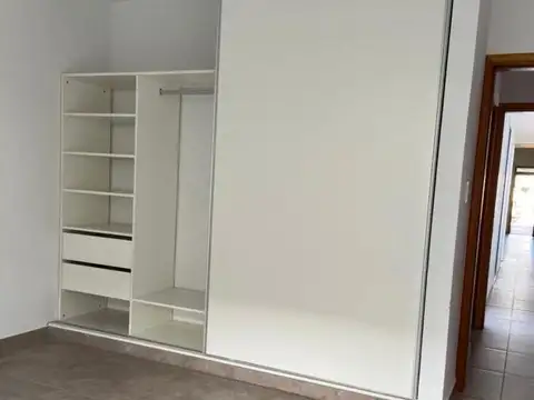 Depto Tipo Casa en Venta 4 años