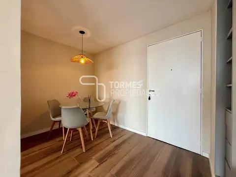 VENTA - Departamento 1 ambiente reciclado con balcón y vista panorámica en Plaza Colón Mar del Plata