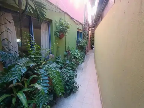 Depto Tipo Casa en Venta de 5 ambientes