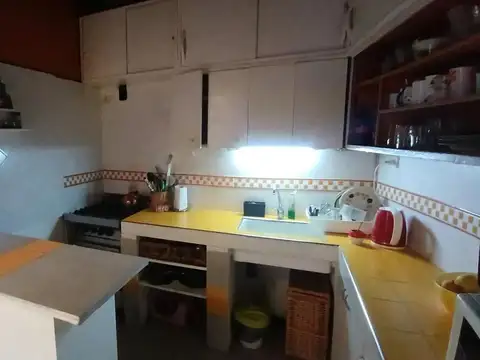 Depto Tipo Casa 5 ambientes con 1 baño
