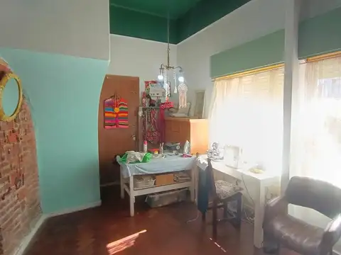 Depto Tipo Casa en Venta 60 años