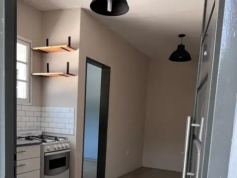 Depto Tipo Casa en Alquiler de Monoambiente
