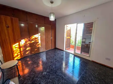 Depto Tipo Casa 3 ambientes con 2 baños