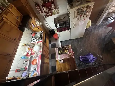 Casa 4 ambientes con 1 baño