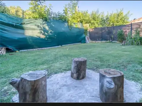 Casa en Venta con 1 cochera