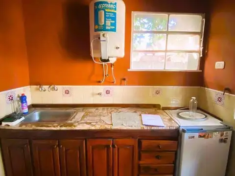 Chalet de 3 ambientes con Departamento en Burzaco