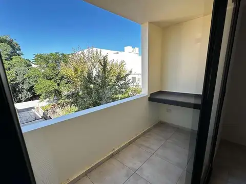Departamento en Venta en Alto Alberdi, USD 70.000